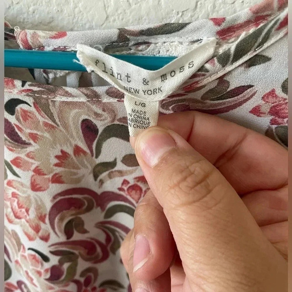 Flint and Moss women’s ruffled bell sleeve blouse size XL - Picture 4 of 5